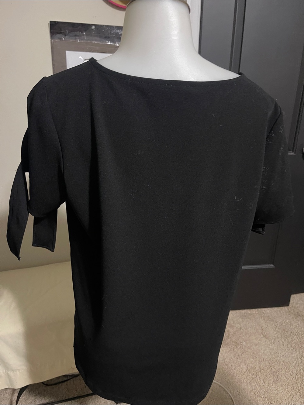 Ann Taylor Black Short-Sleeve Crewneck Top - Picture 4 of 4